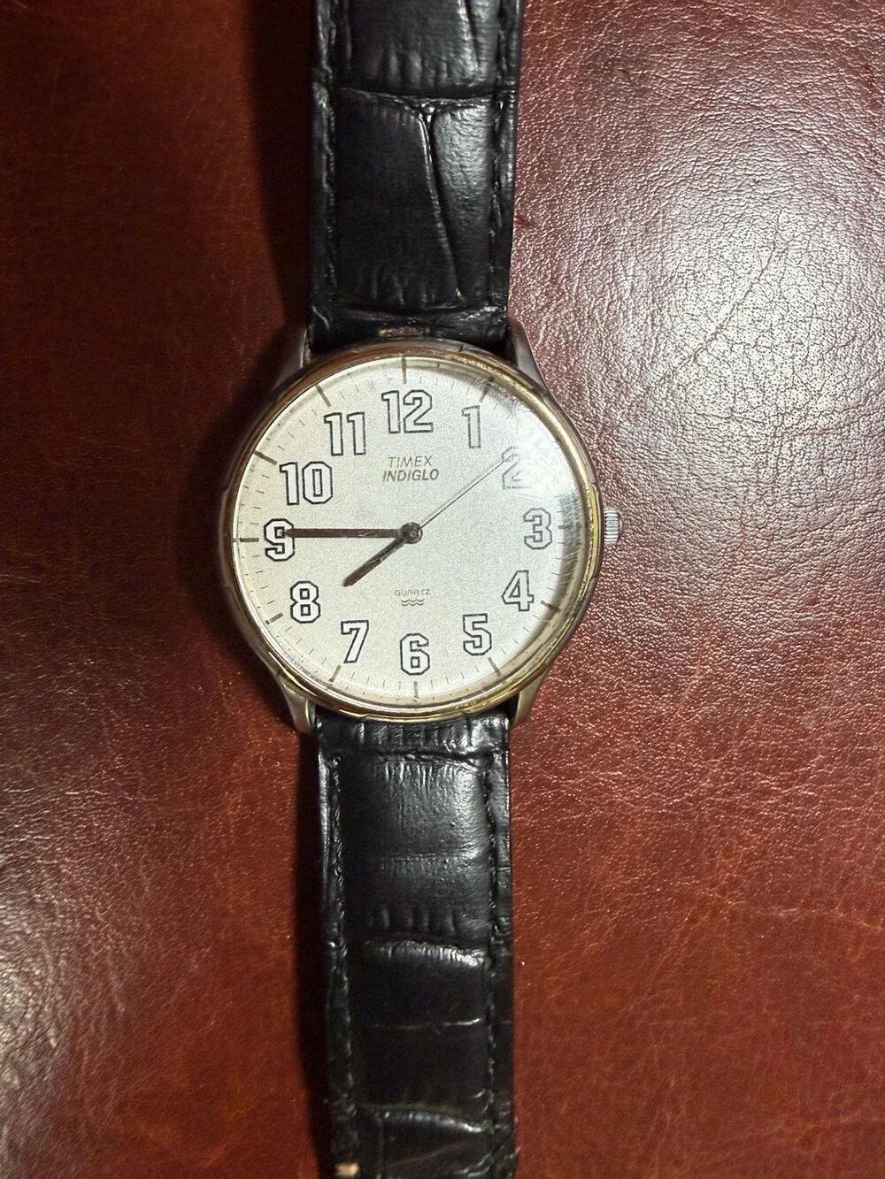 Vintage 1990s Timex Indiglo Quartz Watch Cream Dial Black Leather Working
